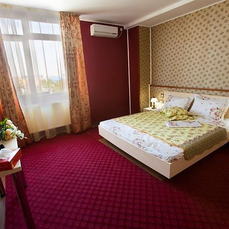 Hotel La Gil Bucureşti Cameră foto