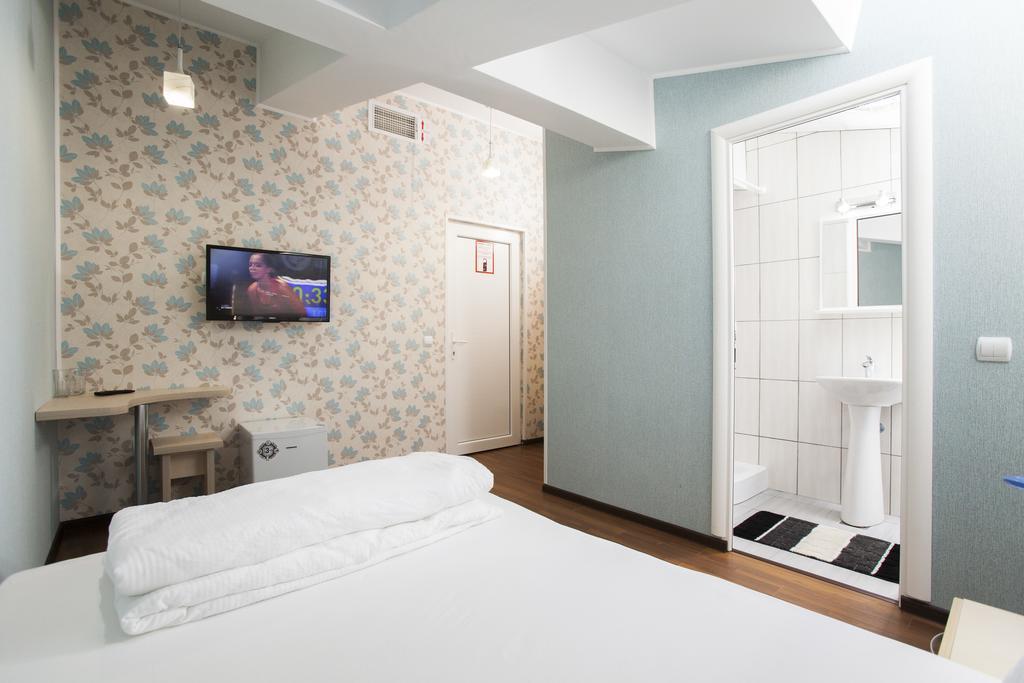 Hotel La Gil Bucureşti Cameră foto