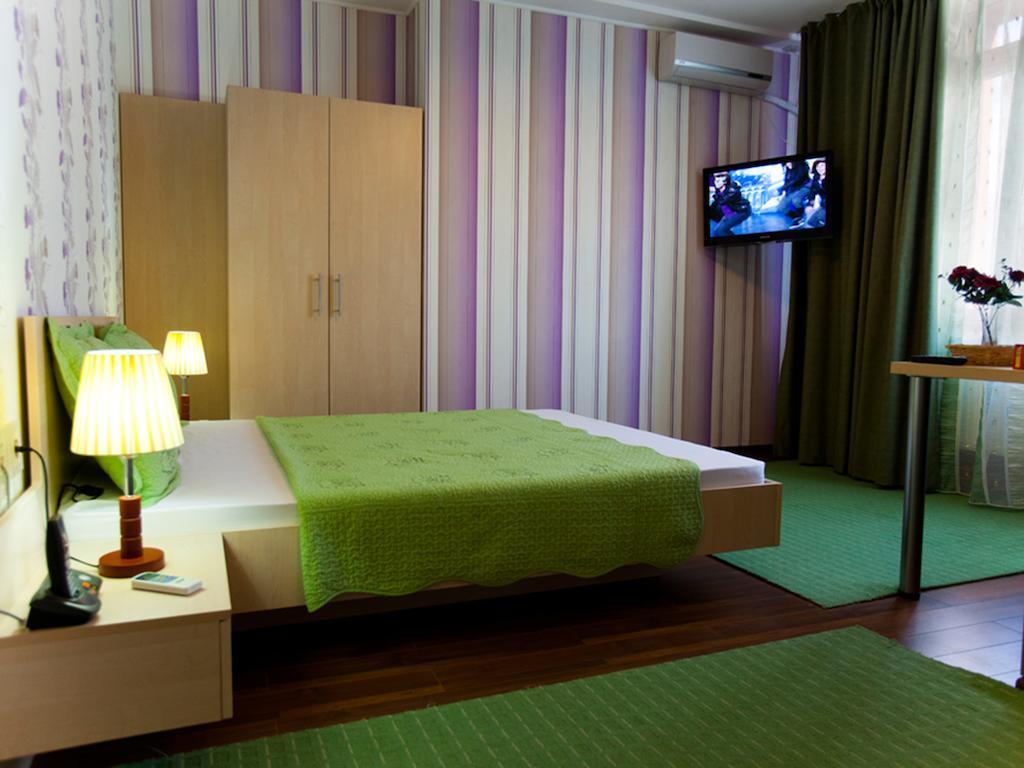 Hotel La Gil Bucureşti Cameră foto
